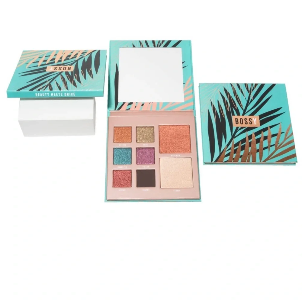 BOSSY COSMETICS Vibrant Eyeshadow Palette with Mirror brand new